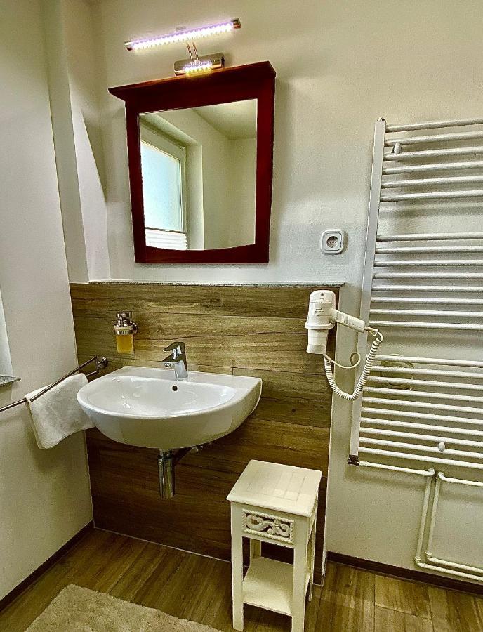 Gemuetliche Ferienwohnung Sagard Extérieur photo